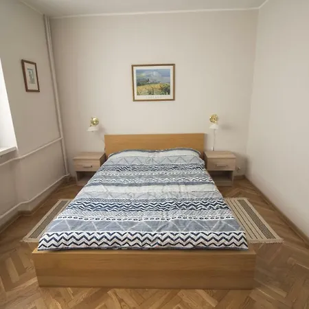 - Apartament 200m From The Beach Apartment *